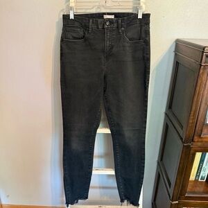 Good American Distressed Black High Waisted Skinny Jeans Raw Hem Size 12/31